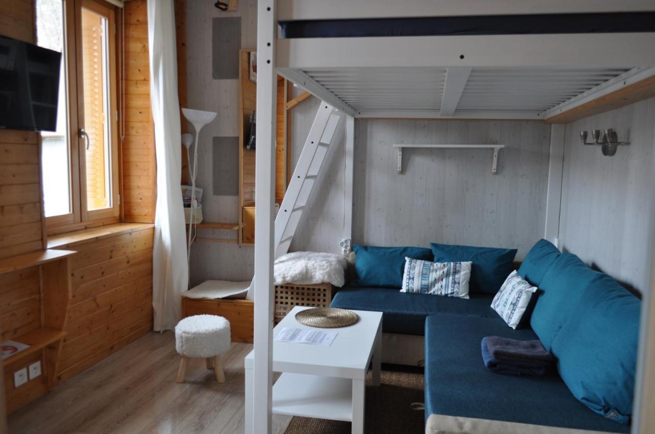 Studio La Garde Virage 16 Luaran gambar